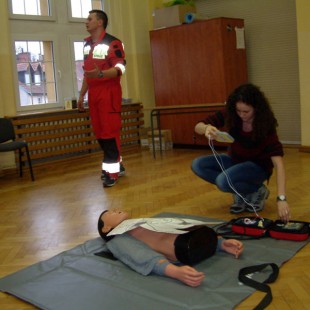 Ty też możesz ratować życie – kurs pierwszej pomocy.