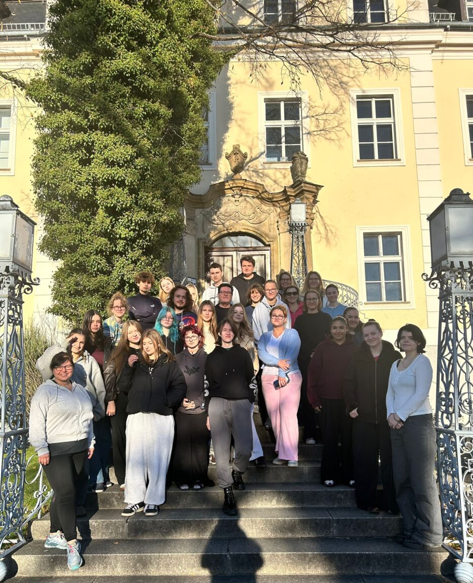 Historia, integracja i trochę akrobatyki, czyli nasz pobyt w Krzyżowej