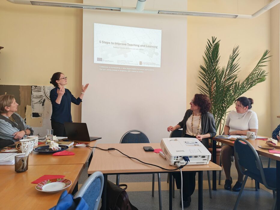 Tylko lub aż 5 kroków