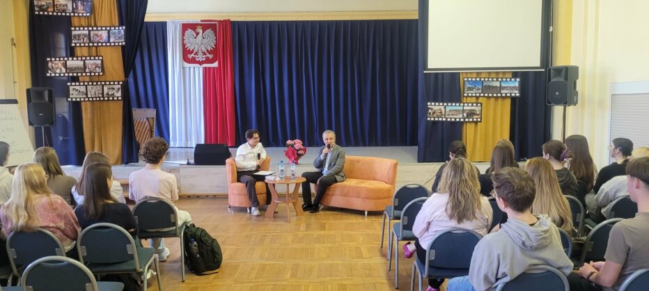 Od liceum do samorządu lokalnego – spotkanie panem Tomaszem Gabrysiakiem, Starostą Powiatu Bolesławieckiego